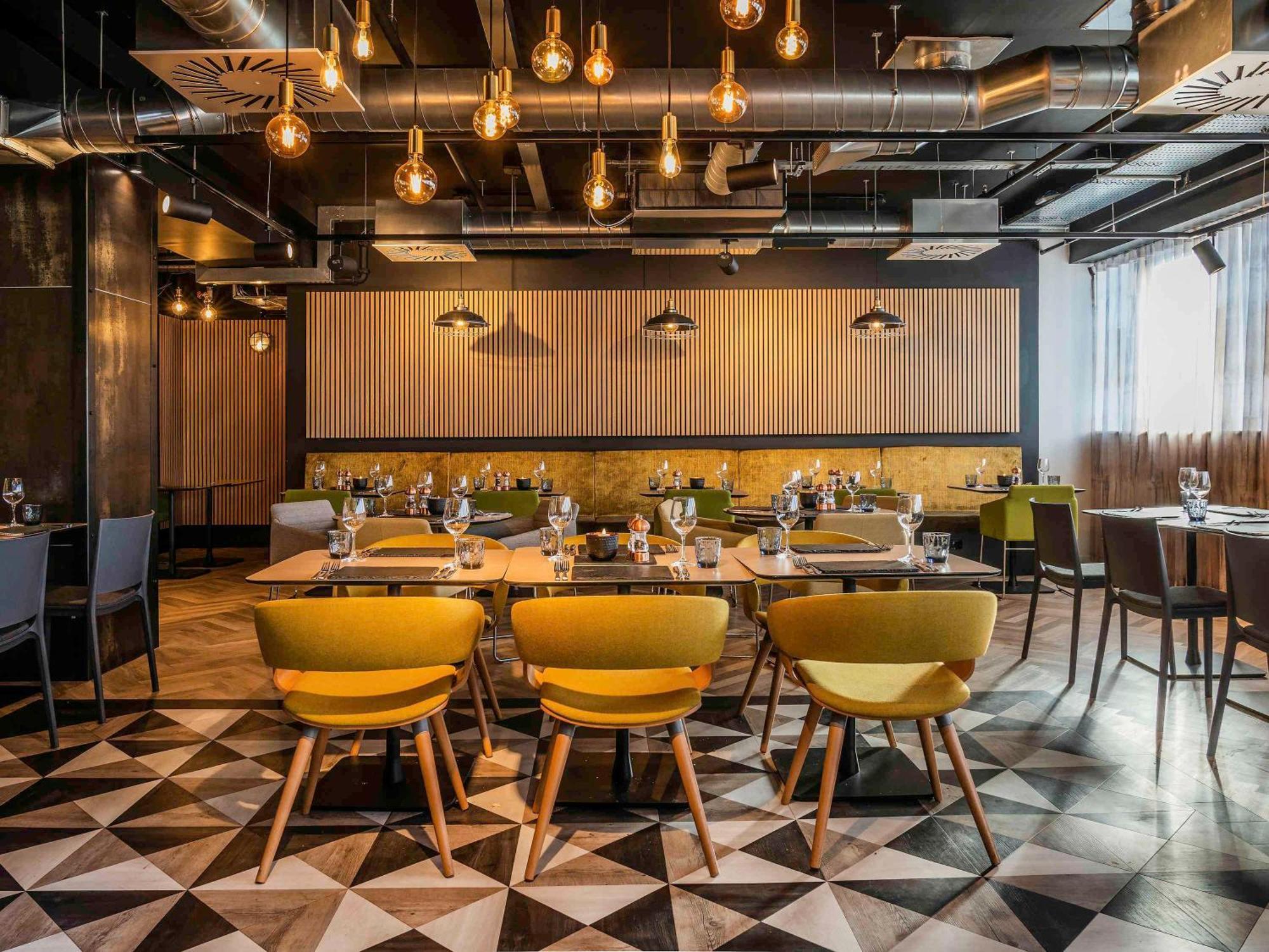 Mercure Newport 외부 사진