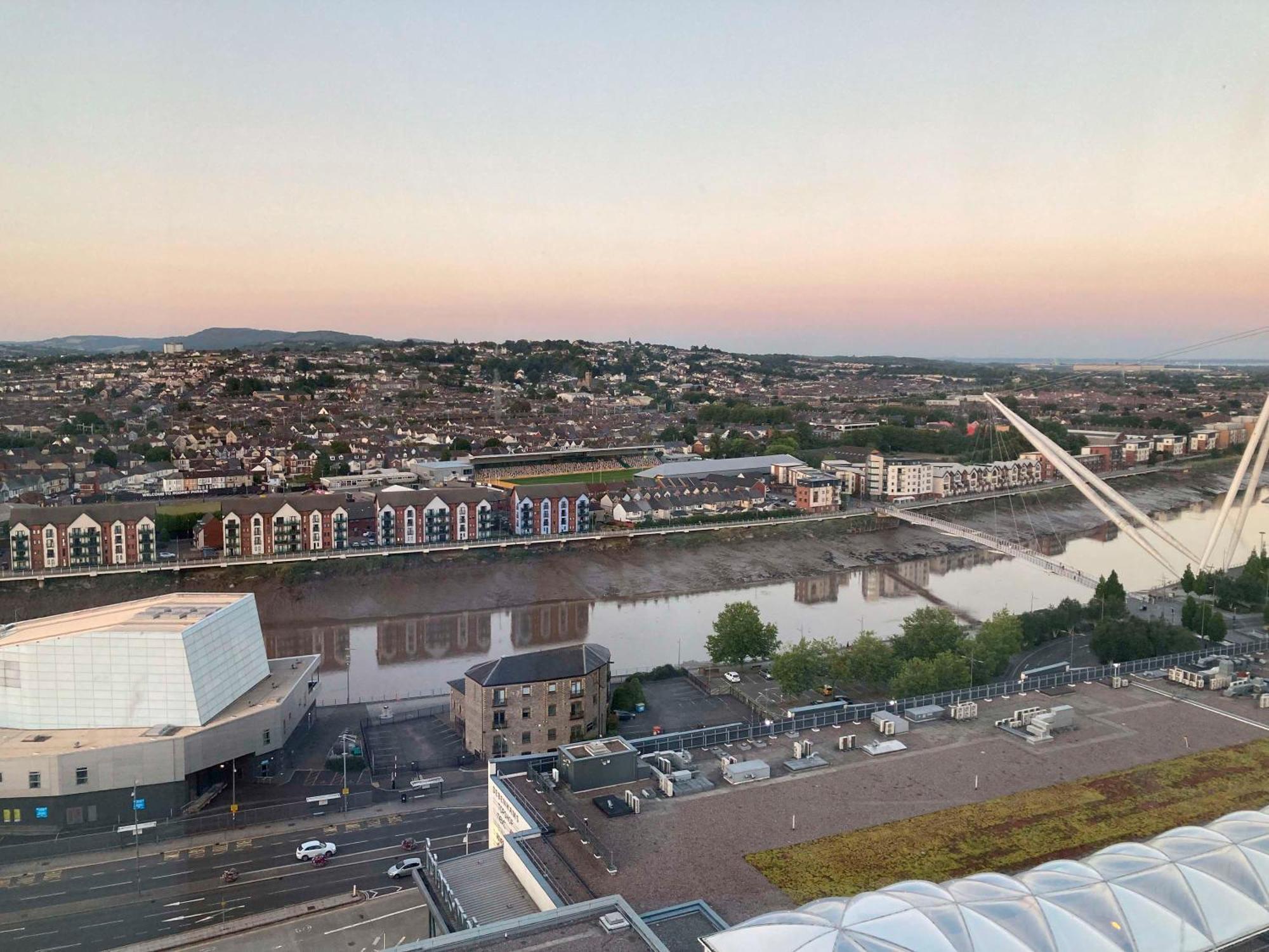 Mercure Newport 외부 사진