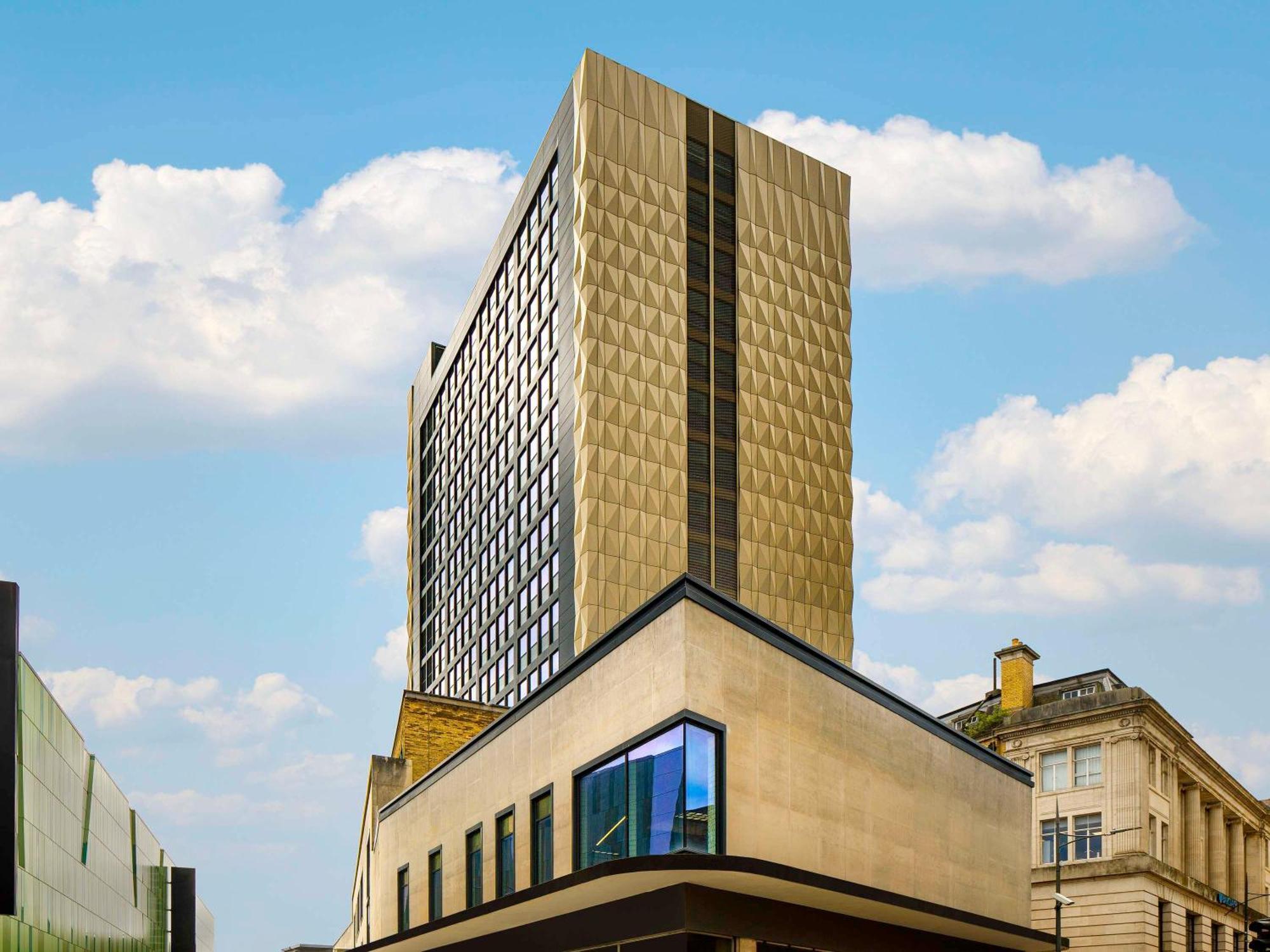 Mercure Newport 외부 사진