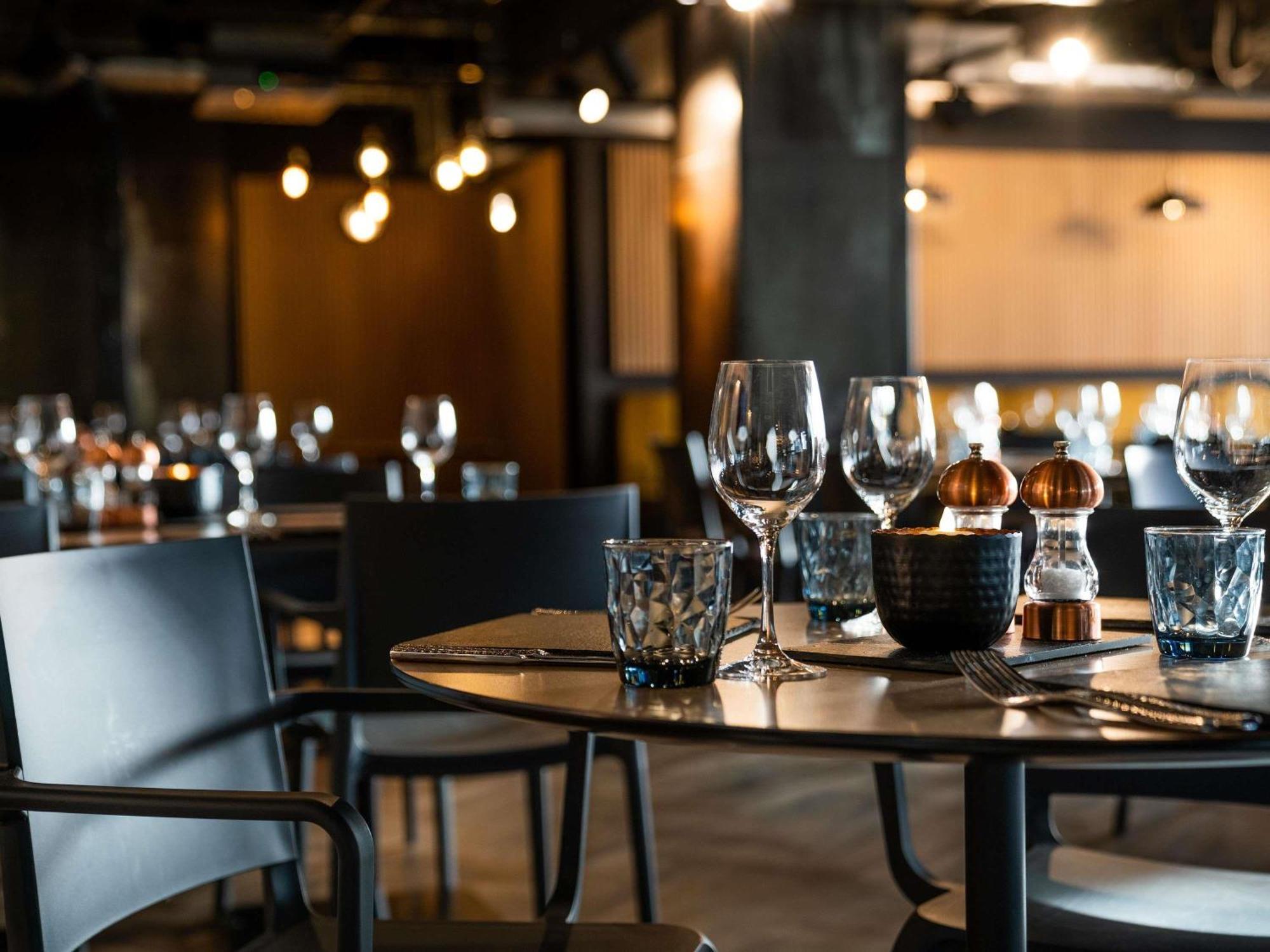 Mercure Newport 외부 사진